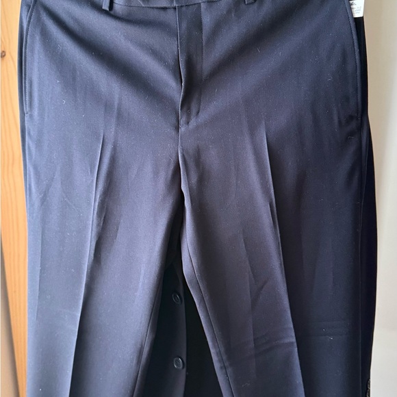 Van Heusen Men's Dark Blue Suit - Picture 14 of 16